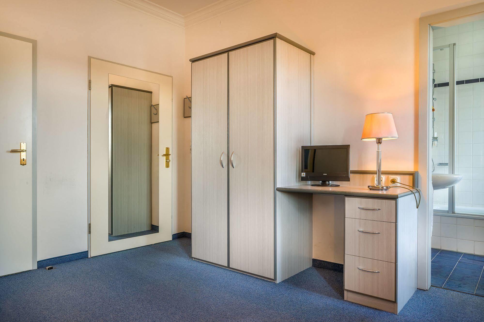 Hotel Am Bonhoefferplatz Drážďany Exteriér fotografie